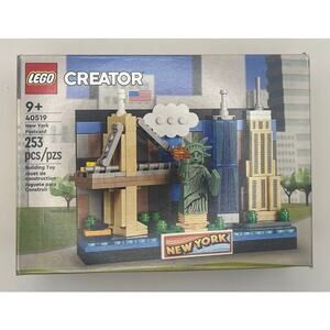 NEW Lego New York Postcard 40519